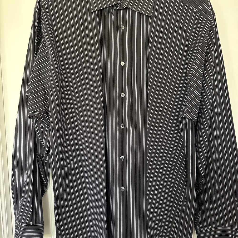 Calvin Klein Men’s size neck 16.5                       34/35